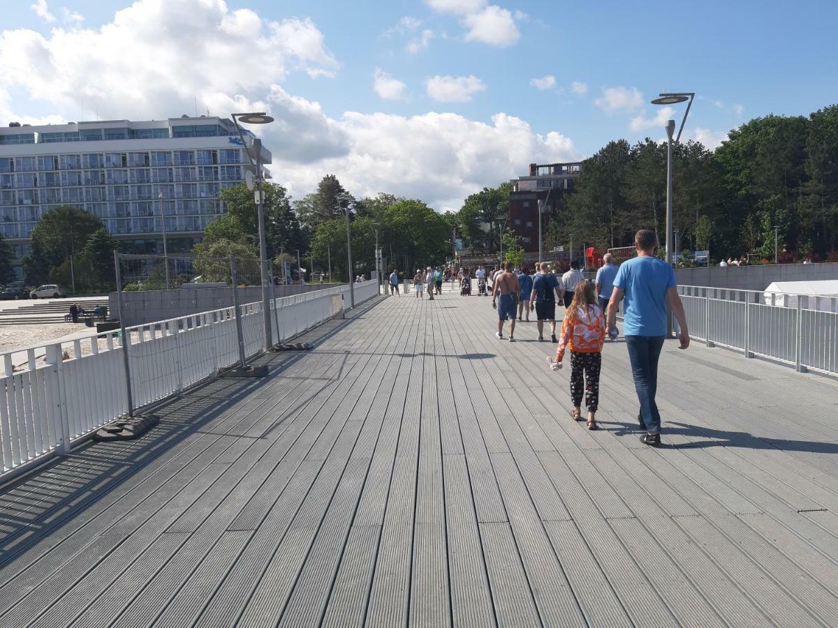 Apartament Baltyk Nadmorskie Tarasy Z Parkingiem Kołobrzeg Eksteriør bilde