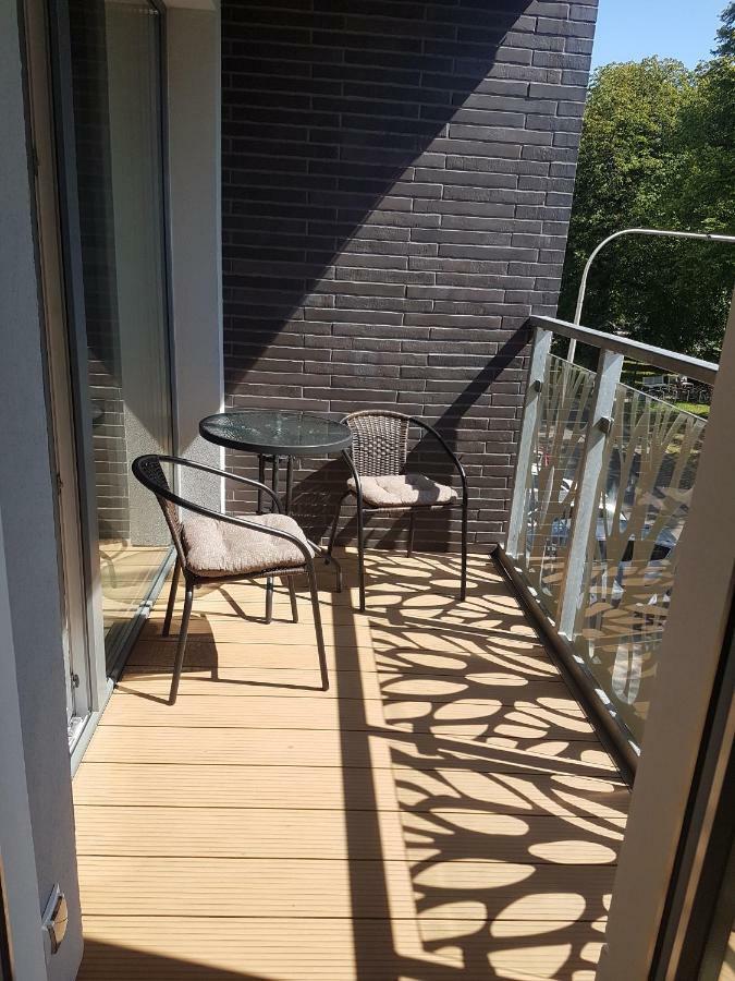 Apartament Baltyk Nadmorskie Tarasy Z Parkingiem Kołobrzeg Eksteriør bilde